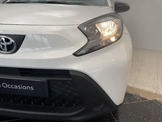 TOYOTA AYGO X - voiture d'occasion - Photo 22