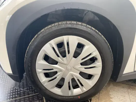 TOYOTA AYGO X - voiture d'occasion - Photo 23