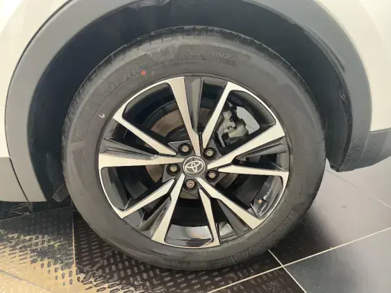 TOYOTA C-HR II - voiture d'occasion - Photo 24