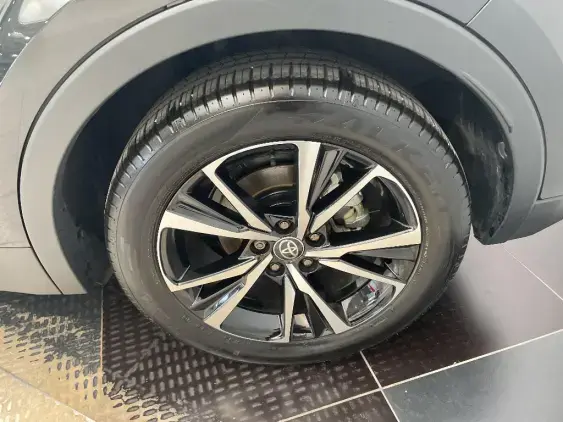 TOYOTA C-HR II - voiture d'occasion - Photo 23