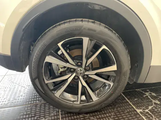 TOYOTA C-HR II - voiture d'occasion - Photo 25