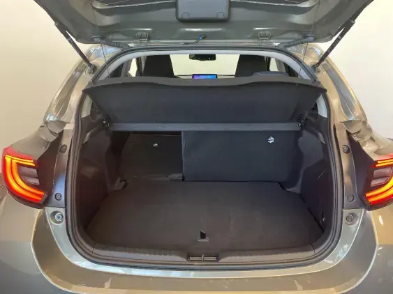 TOYOTA YARIS IV - voiture d'occasion - Photo 16