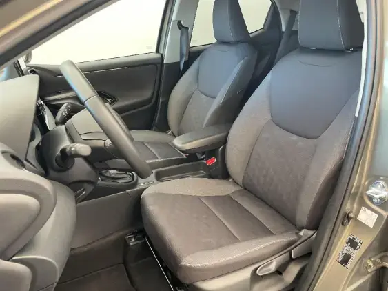 TOYOTA YARIS IV - voiture d'occasion - Photo 18