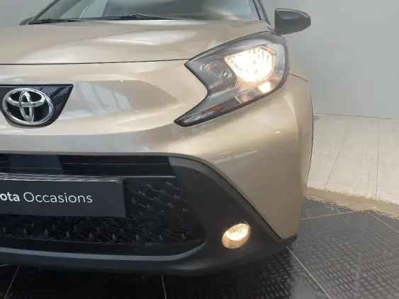 TOYOTA AYGO X - voiture d'occasion - Photo 22