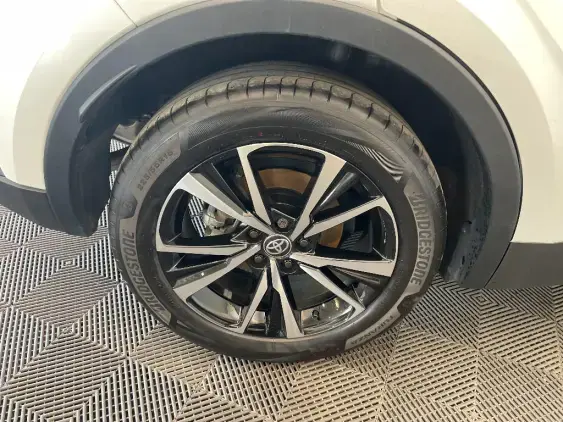 TOYOTA C-HR II - voiture d'occasion - Photo 25