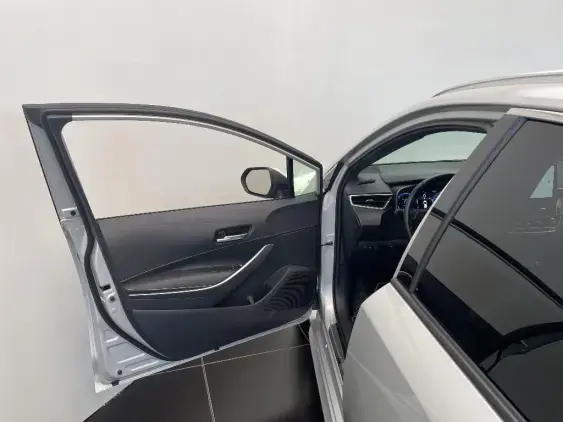 TOYOTA COROLLA TOURING SPT X - voiture d'occasion - Photo 19