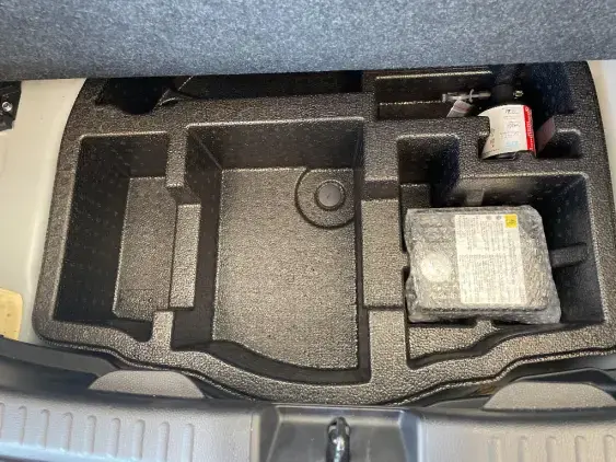 TOYOTA YARIS IV - voiture d'occasion - Photo 17