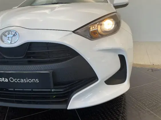 TOYOTA YARIS IV - voiture d'occasion - Photo 22