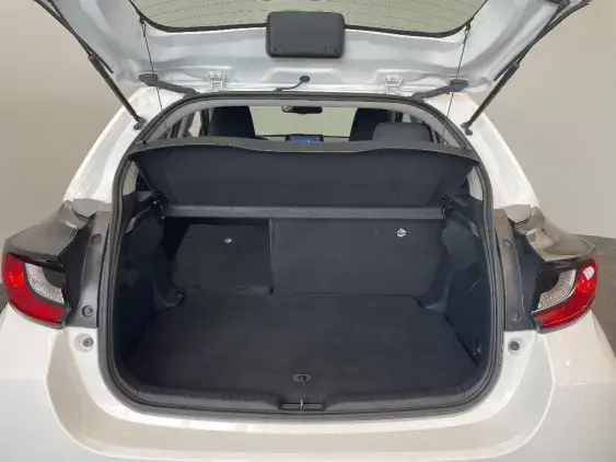 TOYOTA YARIS IV - voiture d'occasion - Photo 16
