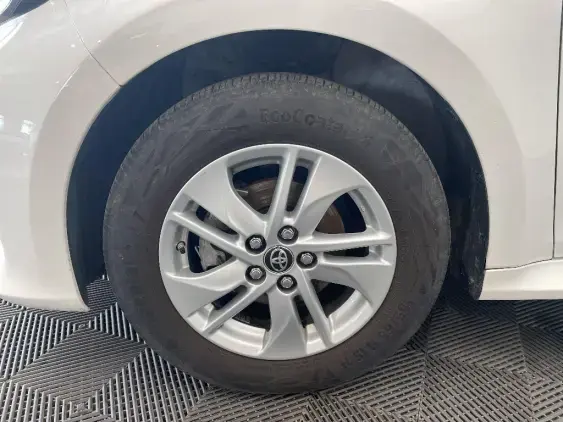 TOYOTA YARIS IV - voiture d'occasion - Photo 23