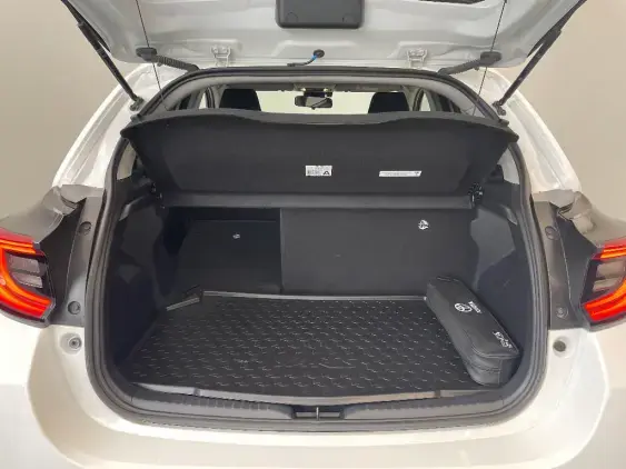 TOYOTA YARIS IV - voiture d'occasion - Photo 16