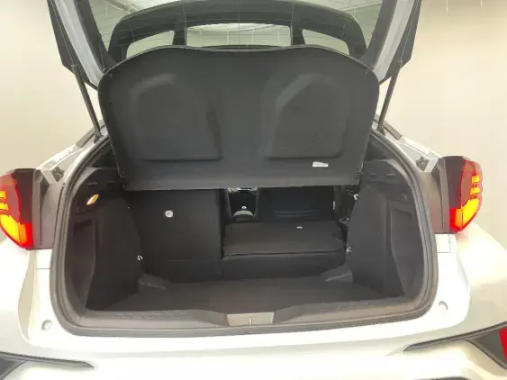 TOYOTA C-HR - voiture d'occasion - Photo 16