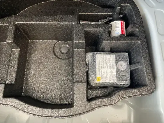 TOYOTA YARIS CROSS I - voiture d'occasion - Photo 17