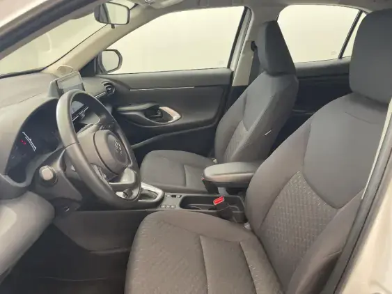 TOYOTA YARIS CROSS I - voiture d'occasion - Photo 18