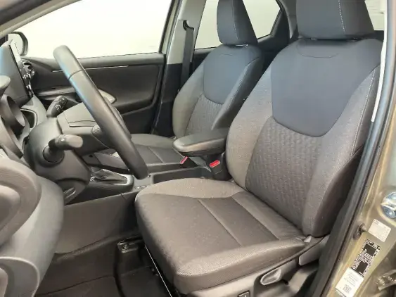 TOYOTA YARIS IV - voiture d'occasion - Photo 18