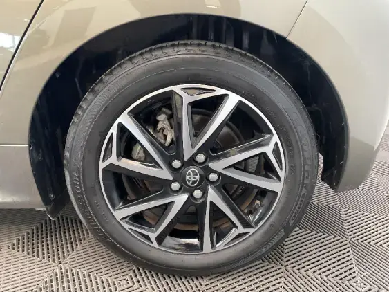 TOYOTA YARIS IV - voiture d'occasion - Photo 24