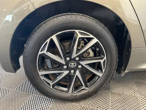 TOYOTA YARIS IV - voiture d'occasion - Photo 25