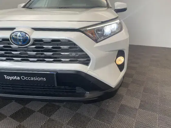 TOYOTA RAV4 V - voiture d'occasion - Photo 22