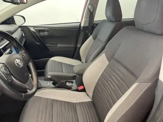 TOYOTA AURIS II - voiture d'occasion - Photo 18