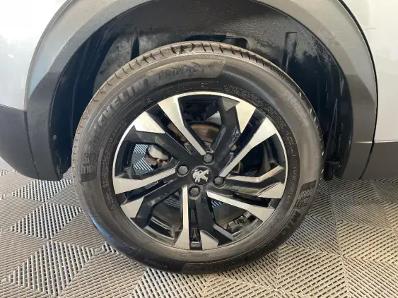 PEUGEOT 2008 II - voiture d'occasion - Photo 25