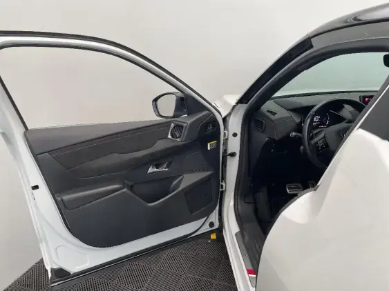 DS DS 3 CROSSBACK I - voiture d'occasion - Photo 19