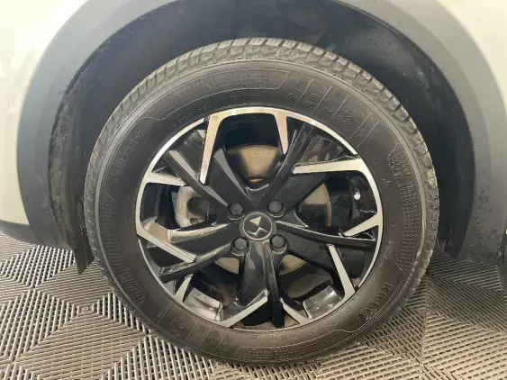 DS DS 3 CROSSBACK I - voiture d'occasion - Photo 23