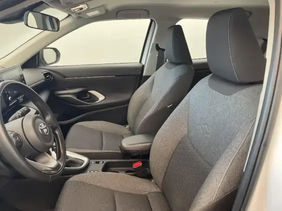 TOYOTA YARIS CROSS I - voiture d'occasion - Photo 18