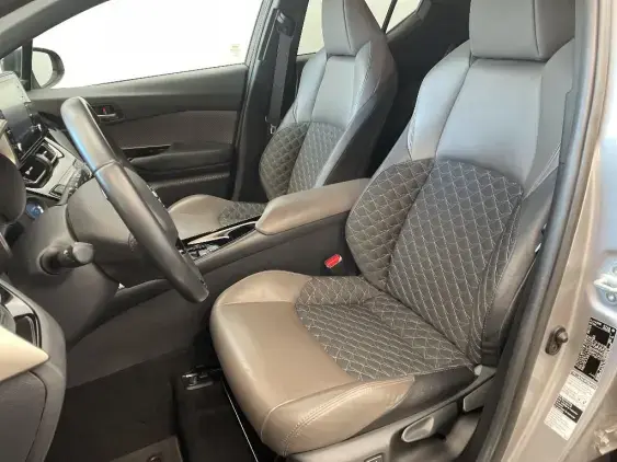 TOYOTA C-HR - voiture d'occasion - Photo 18