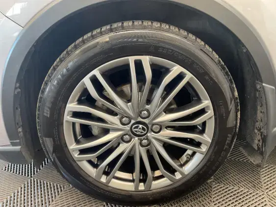 TOYOTA C-HR - voiture d'occasion - Photo 23