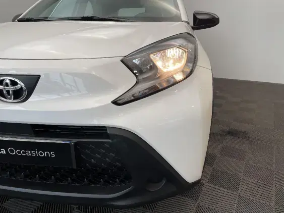 TOYOTA AYGO X - voiture d'occasion - Photo 21