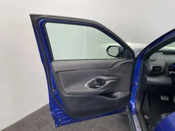 TOYOTA YARIS CROSS I - voiture d'occasion - Photo 19