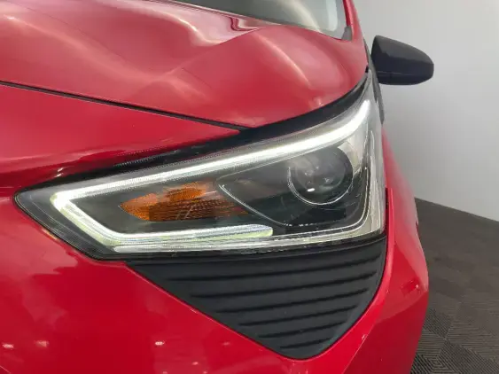 TOYOTA AYGO II - voiture d'occasion - Photo 22