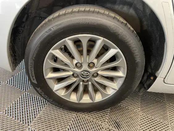 TOYOTA VERSO - voiture d'occasion - Photo 25