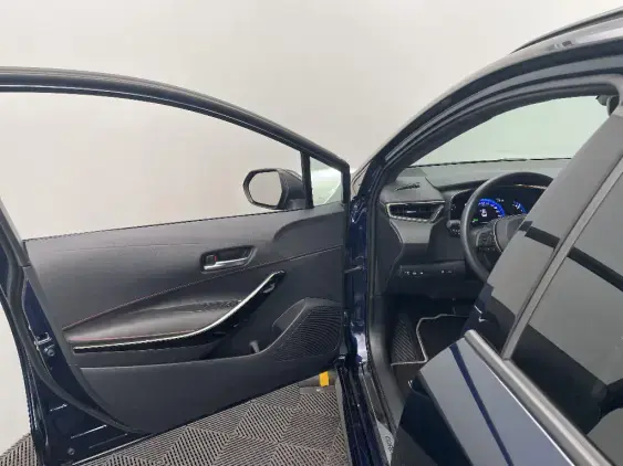 TOYOTA COROLLA TOURING SPT X - voiture d'occasion - Photo 19