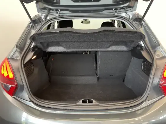 PEUGEOT 208 - voiture d'occasion - Photo 16