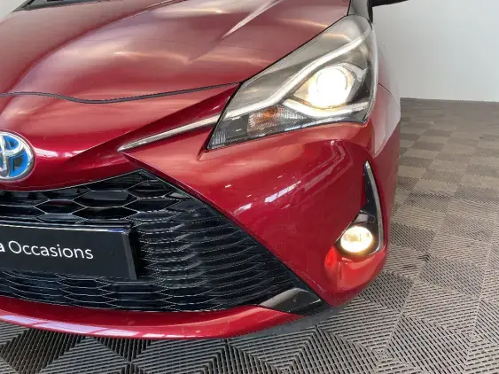 TOYOTA YARIS III - voiture d'occasion - Photo 22