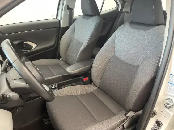 TOYOTA YARIS CROSS I - voiture d'occasion - Photo 18