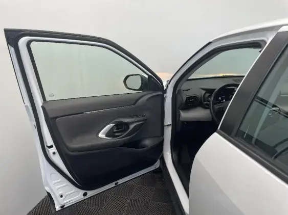 TOYOTA YARIS CROSS I - voiture d'occasion - Photo 19