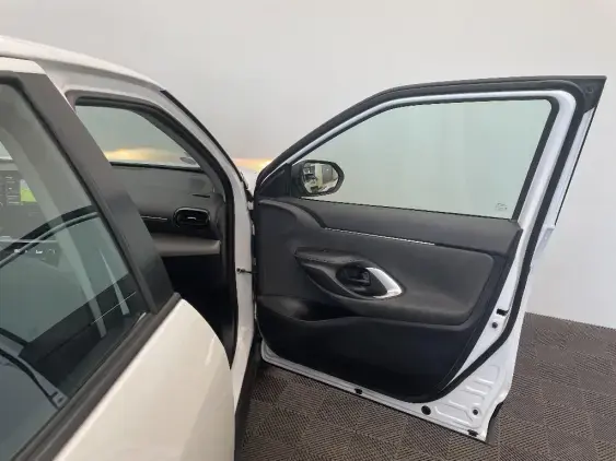 TOYOTA YARIS CROSS I - voiture d'occasion - Photo 20