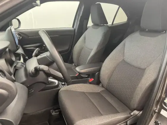 TOYOTA YARIS CROSS I - voiture d'occasion - Photo 18