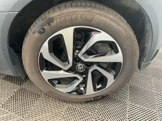 TOYOTA AYGO X - voiture d'occasion - Photo 24