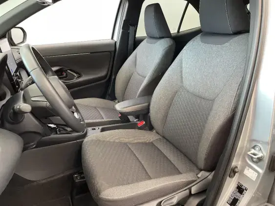 TOYOTA YARIS CROSS I - voiture d'occasion - Photo 18
