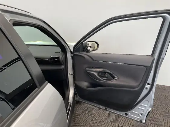 TOYOTA YARIS CROSS I - voiture d'occasion - Photo 20