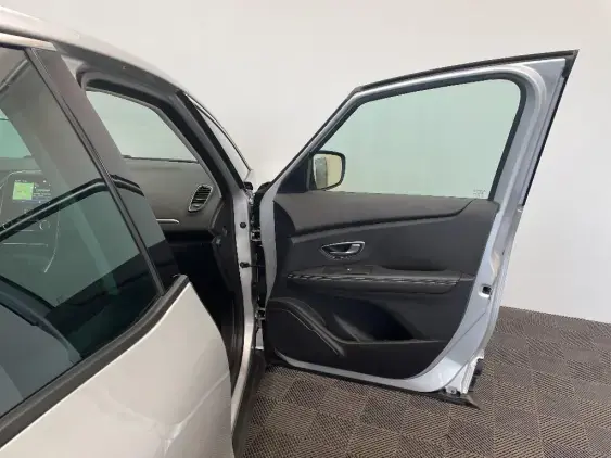 RENAULT GRAND SCENIC IV - voiture d'occasion - Photo 20