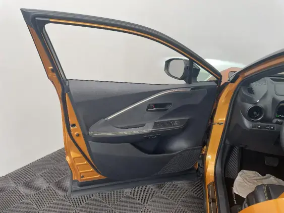 TOYOTA C-HR II - voiture d'occasion - Photo 19