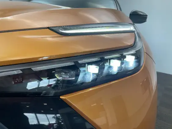 TOYOTA C-HR II - voiture d'occasion - Photo 22