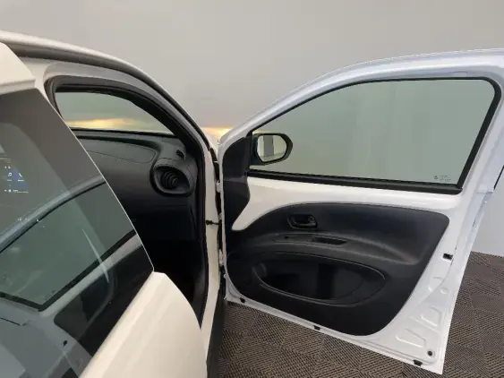 TOYOTA AYGO X - voiture d'occasion - Photo 20
