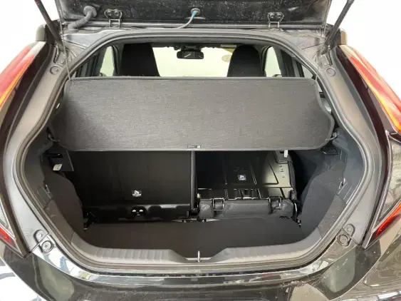 TOYOTA AYGO X - voiture d'occasion - Photo 16