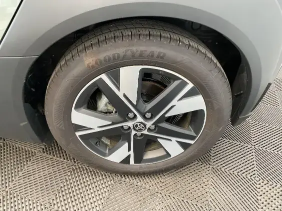 TOYOTA AYGO X - voiture d'occasion - Photo 24
