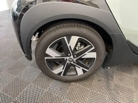 TOYOTA AYGO X - voiture d'occasion - Photo 25
